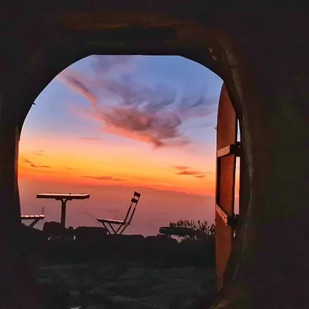 Unique Stargazing Escape With Ocean View Fasnia