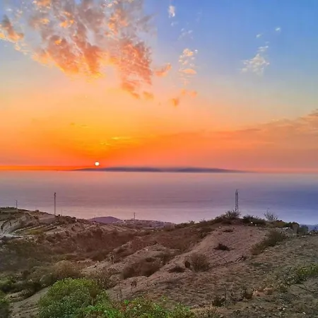 Unique Stargazing Escape With Ocean View